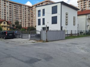 Commercial Building Stup Ilidža photo 3