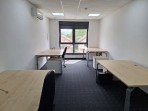 Commercial Building Stup Ilidža photo 17
