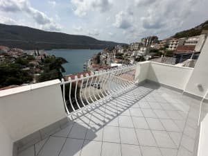 TOP OFFER! House in Neum with 2/3 separate apartments
