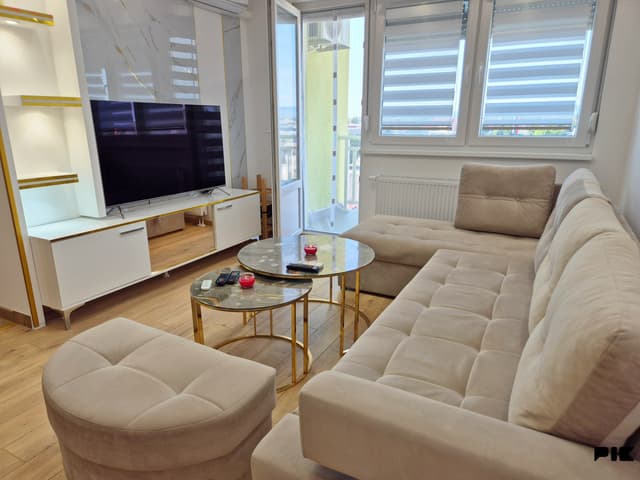 For sale: a fully furnished three-bedroom apartment