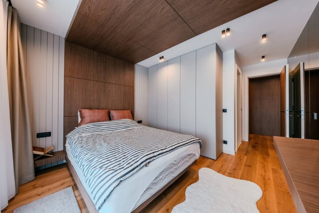 Prodaja luksuznog trosobnog stana 105 m2 sa tri garažna mjesta photo 13
