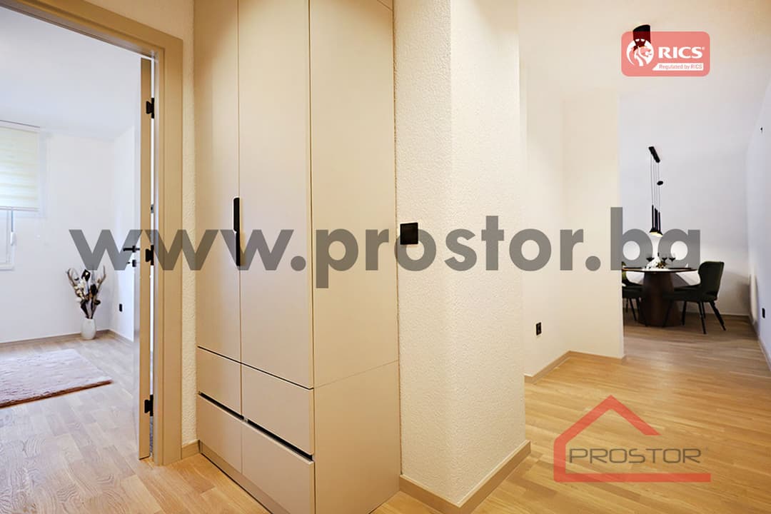Furnished three-room apartment, Dobrinja photo 18