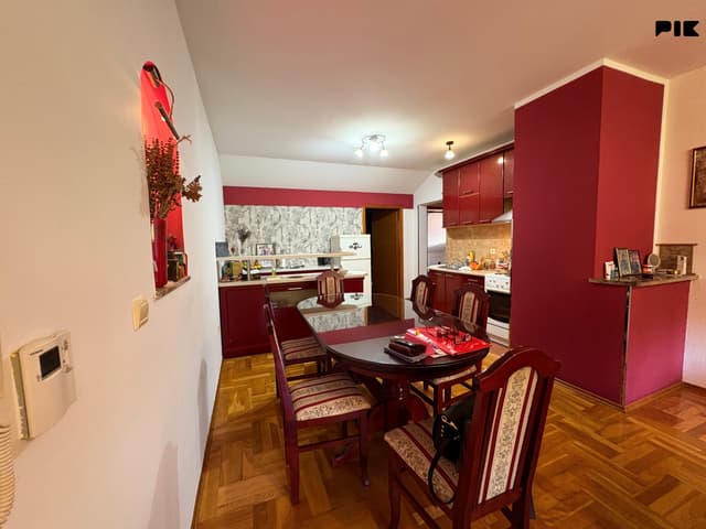 Stanovi i apartmani Banja Luka 73m2 photo 2