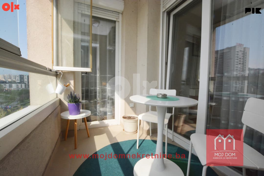Three-bedroom apartment with a loggia, 67m2, in the Unigradnja Otoka building photo 17