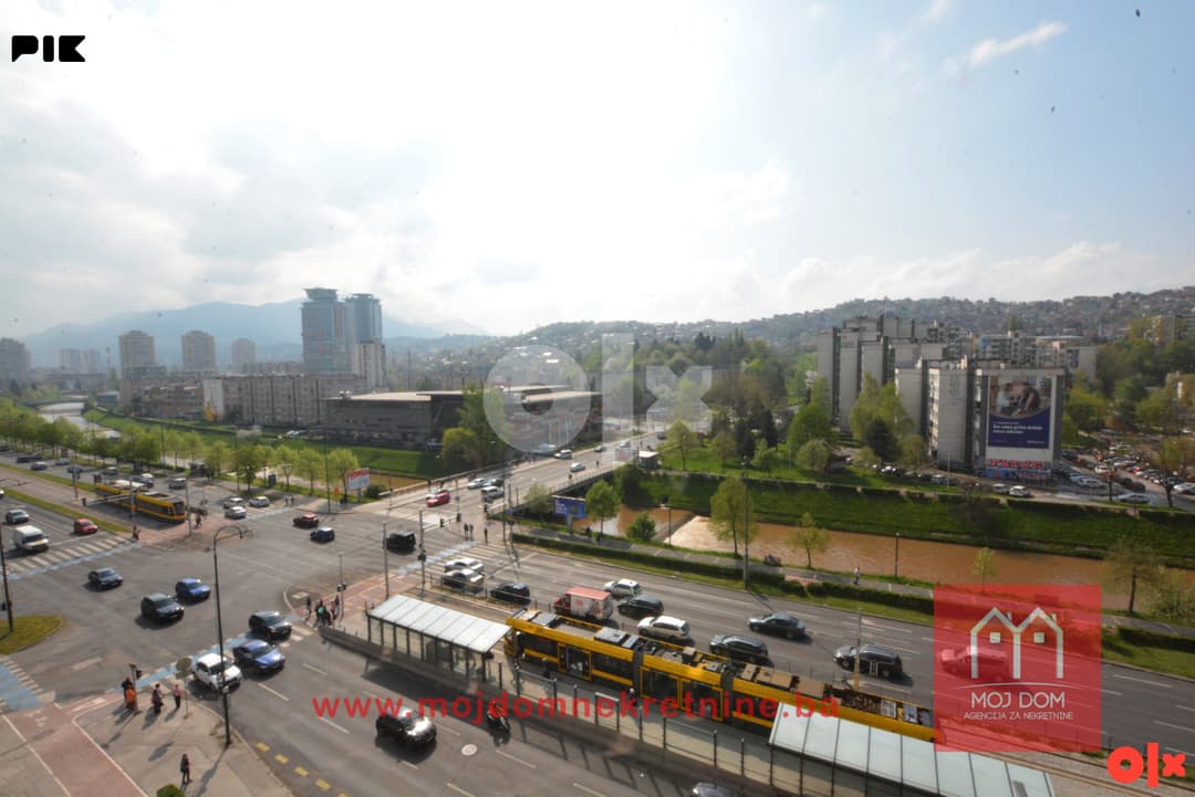 Three-bedroom apartment with a loggia, 67m2, in the Unigradnja Otoka building photo 25