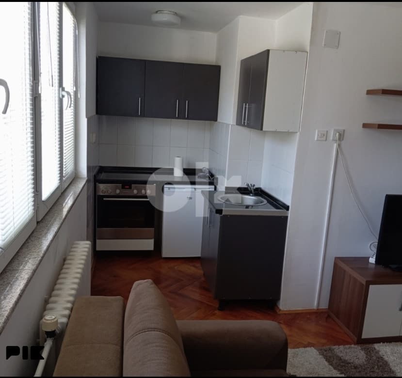 Selling a studio apartment in Novi Grad-Švrakino, 25 square meters photo 3