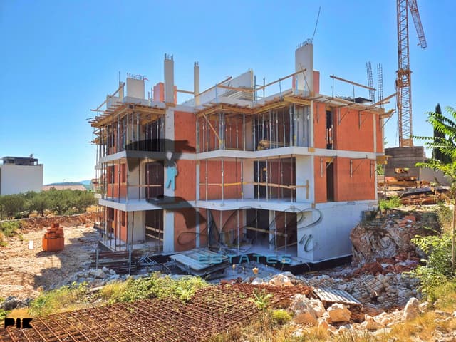 Ciovo, penthouse apartment in a new building with sea view, second floor, 74 m2